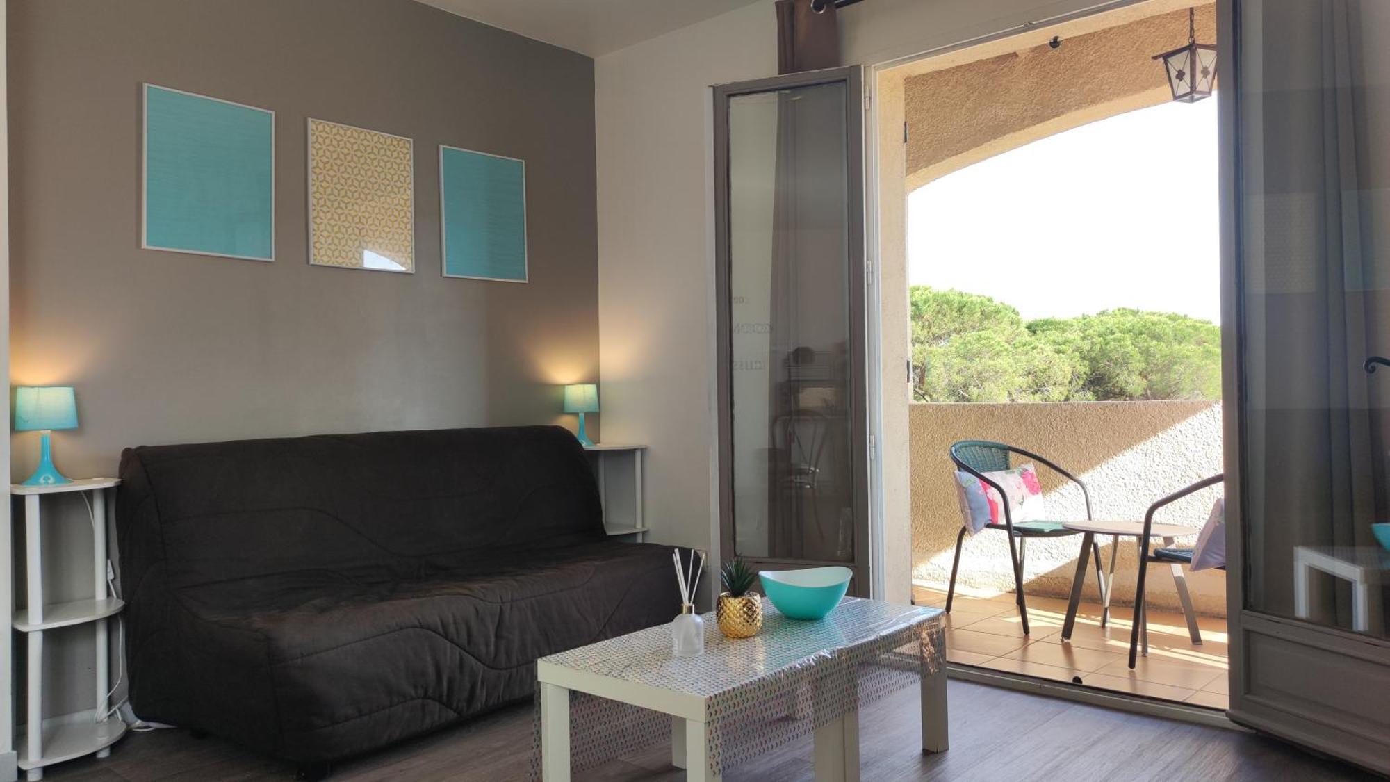 Grand Appartement Dans Maison Avec Piscine Privee Fréjus Exteriör bild
