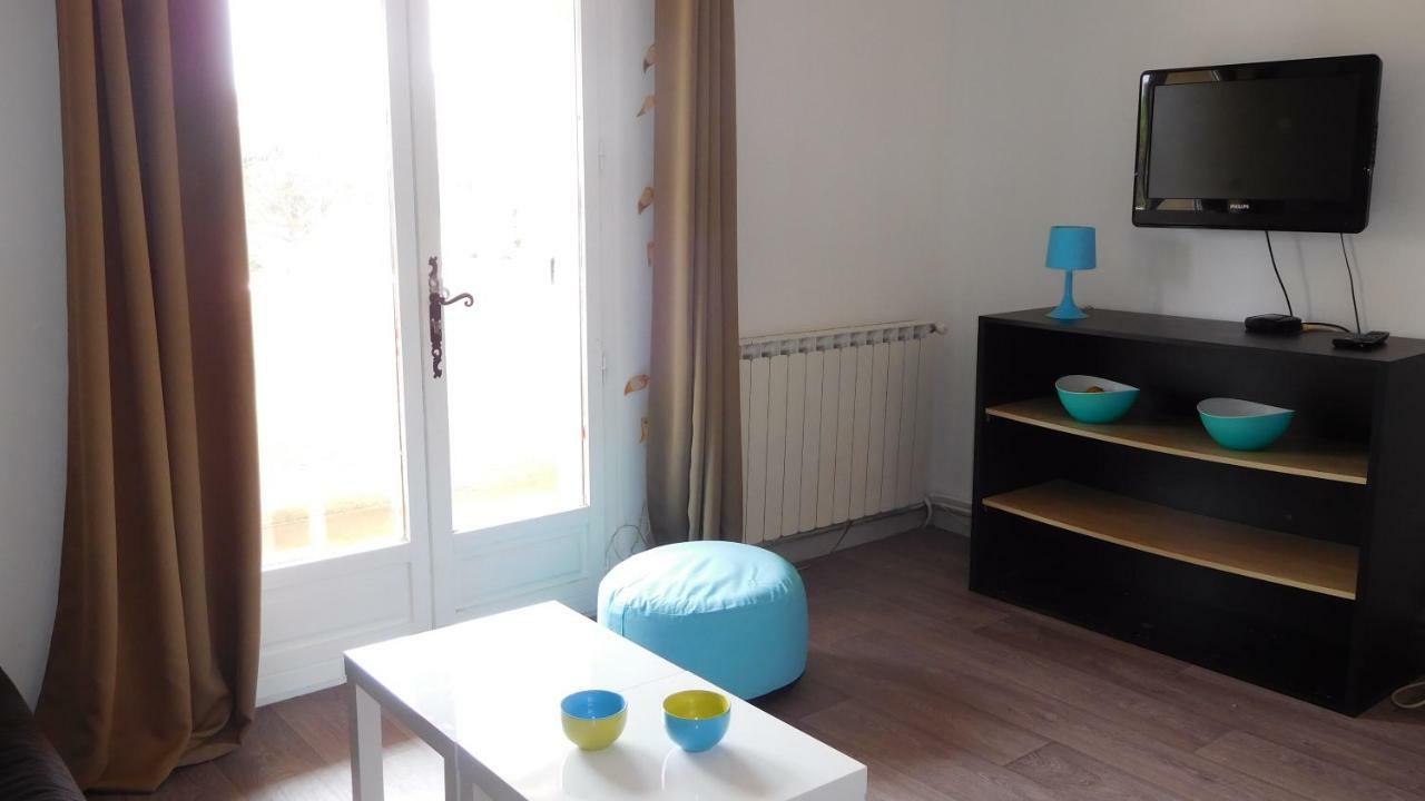 Grand Appartement Dans Maison Avec Piscine Privee Fréjus Exteriör bild