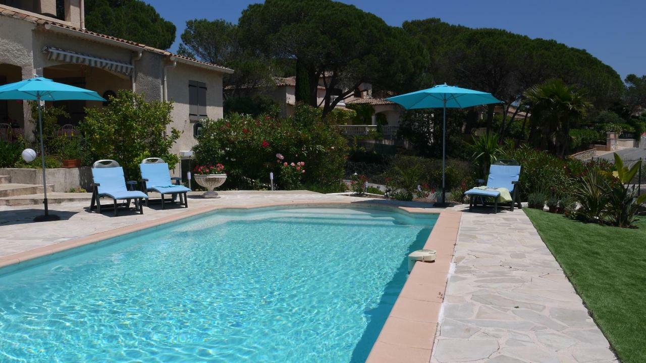 Grand Appartement Dans Maison Avec Piscine Privee Fréjus Exteriör bild